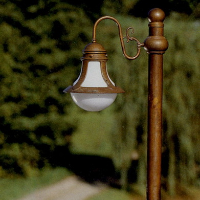 Уличный светильник Gli Ottoni от Aldo Bernardi